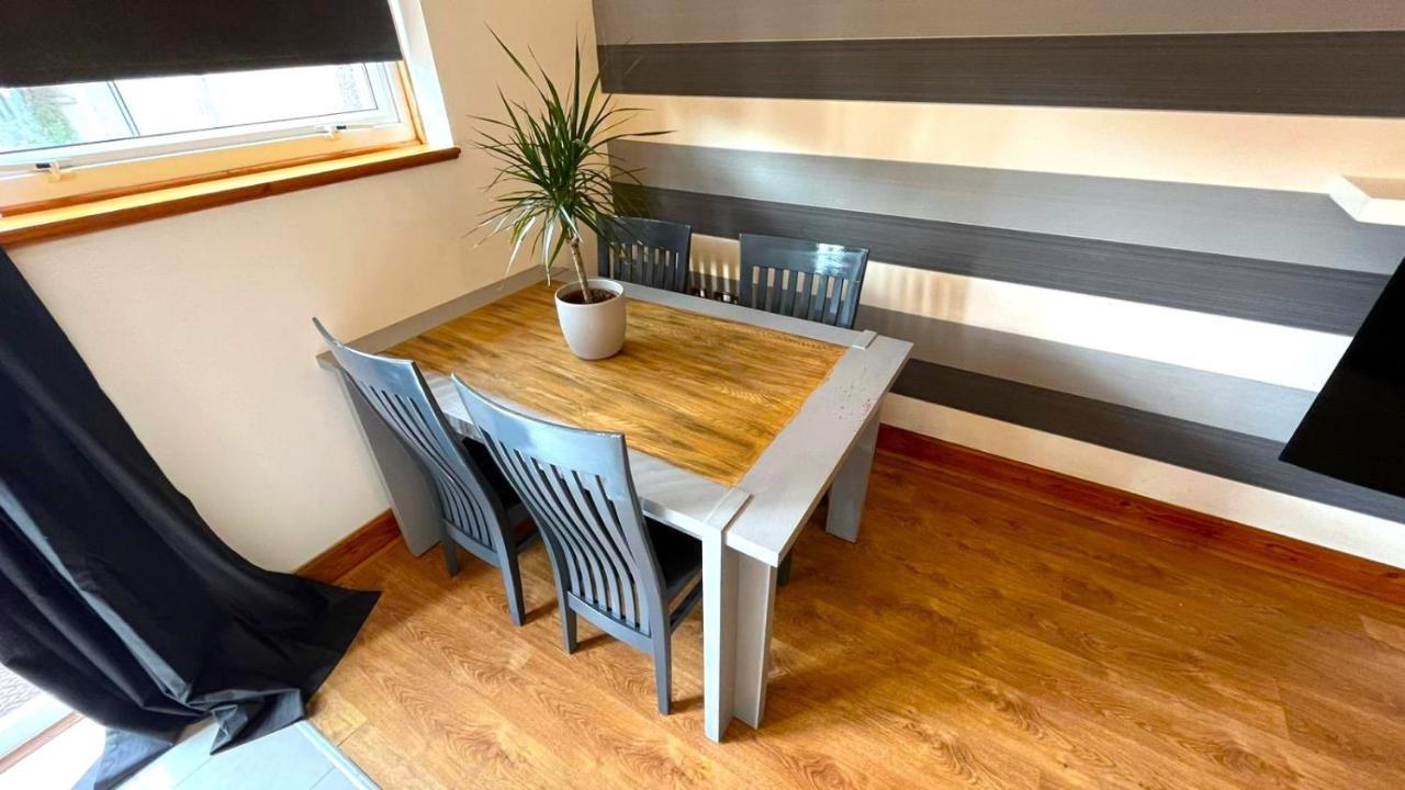 Elegant 2 Bedroom Chalet Edinburgh Eksteriør bilde